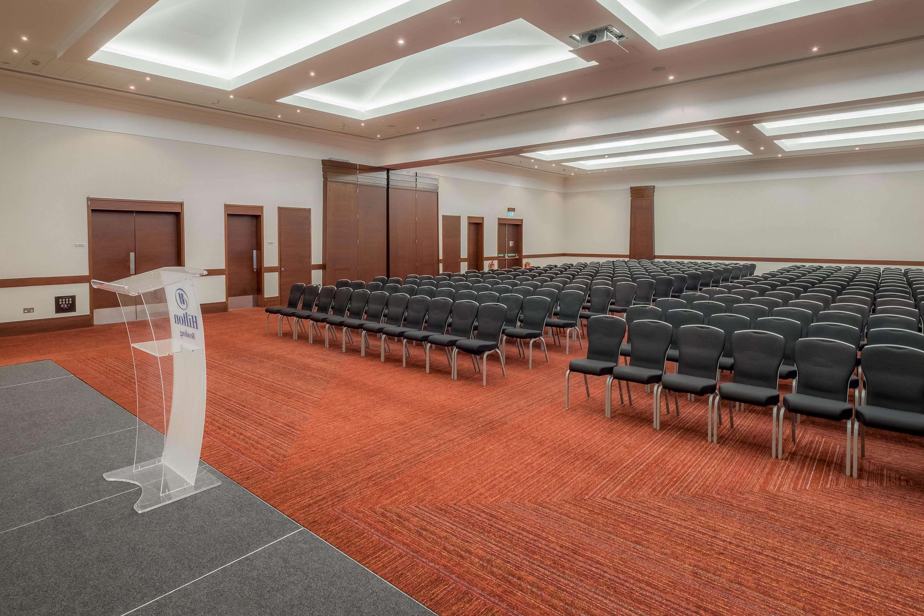 מלון Hilton רדינג מראה חיצוני תמונה