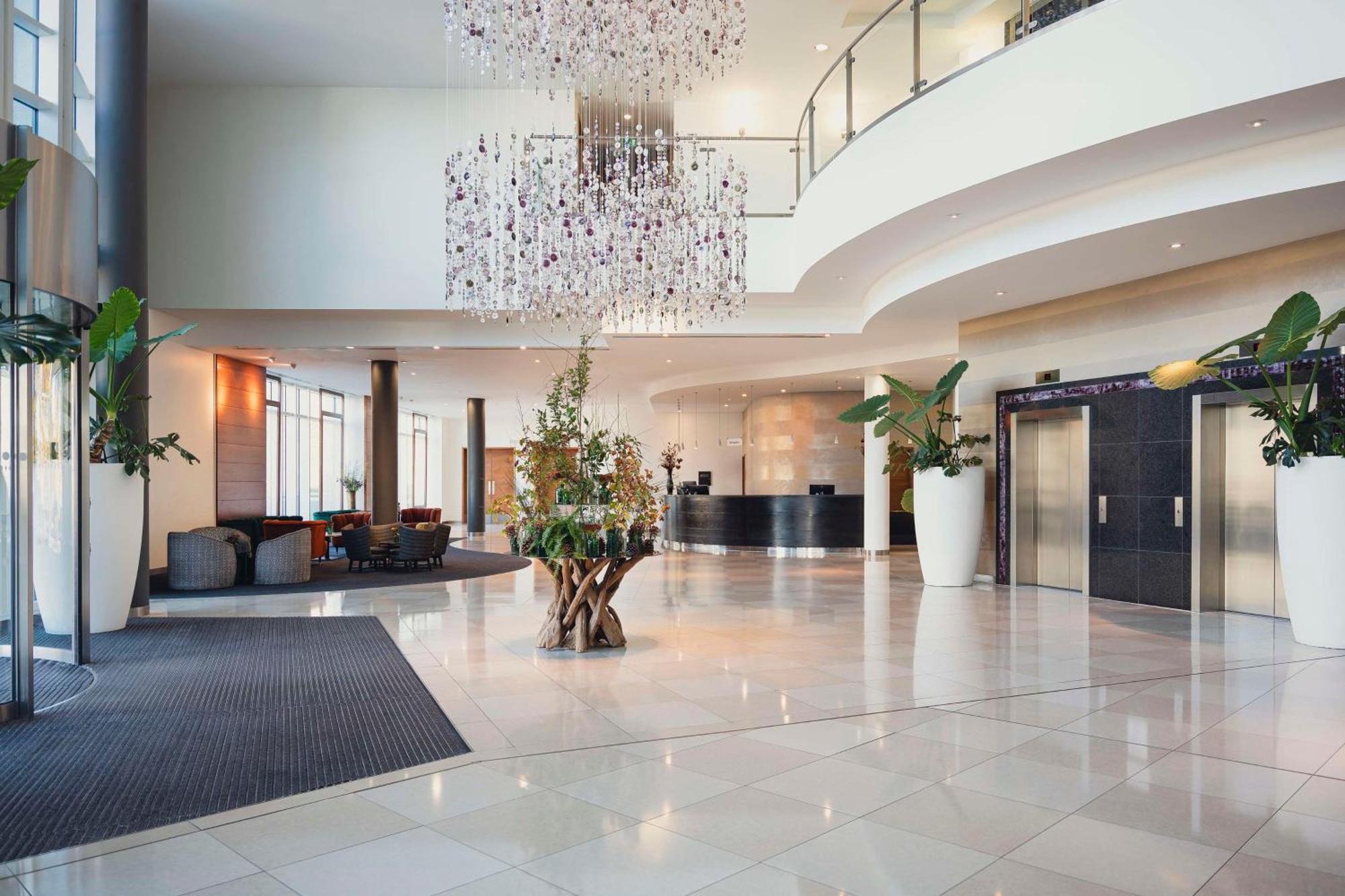 מלון Hilton רדינג מראה חיצוני תמונה