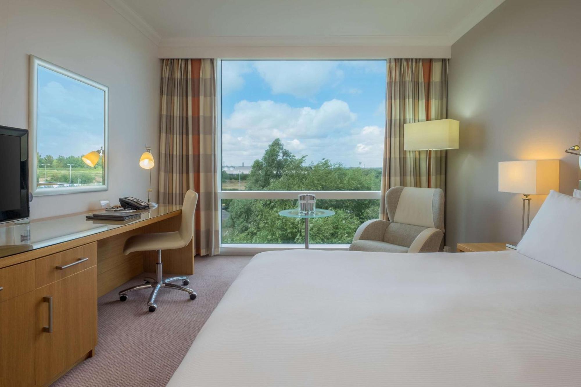 מלון Hilton רדינג מראה חיצוני תמונה