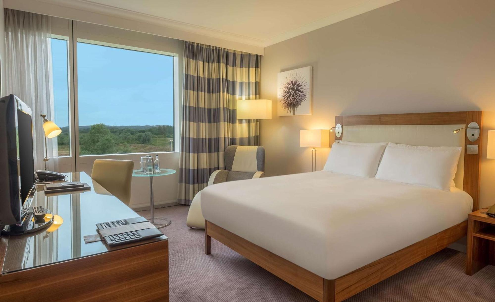 מלון Hilton רדינג מראה חיצוני תמונה